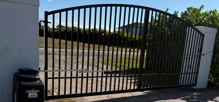 Driveway Fence Repair Southaven